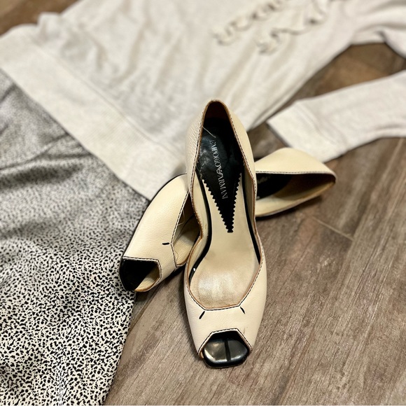 Giorgio Armani Heels - Picture 2 of 4